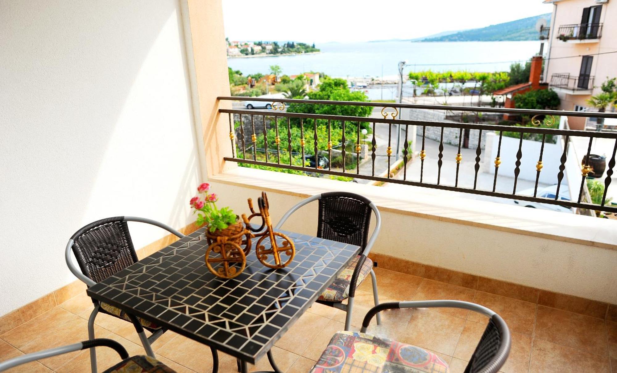 Apartments&Rooms Jelavic Сегет Враница Стая снимка